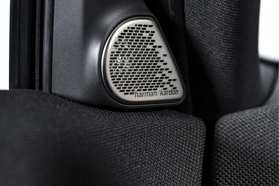 MINI Countryman 1.5 C John Cooper Works XL | S/K-Panodak | Dig. Cockpit | Adapt. Cruise | Elek. Stoel | Stoel-+Stuurverw. | Harman/Kardon |  PDC | 360 Camera | NAV + App. Connect | ECC | Elek. Klep. | Elek. Trekhaak | LM 20" | 7885