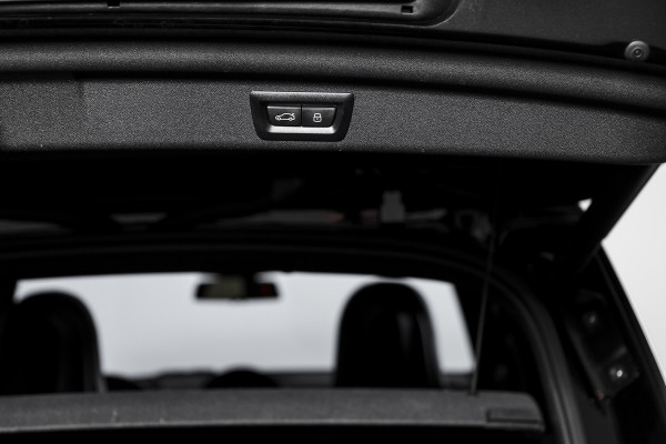 MINI Countryman 1.5 C John Cooper Works XL | S/K-Panodak | Dig. Cockpit | Adapt. Cruise | Elek. Stoel | Stoel-+Stuurverw. | Harman/Kardon |  PDC | 360 Camera | NAV + App. Connect | ECC | Elek. Klep. | Elek. Trekhaak | LM 20" | 7885