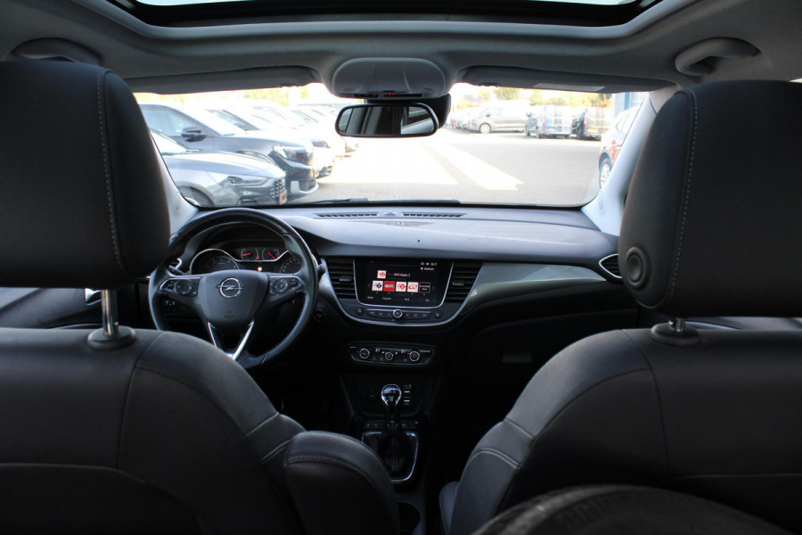 Opel Crossland X 1.2 Turbo Innovation | Trekhaak | Panorama Dak | Cruise Control | Climate Control | Navigatie | Opel Crossland X 1.2 Turbo Innovation | Trekhaak | Panorama Dak | Cruise Control | Climate Control | Navigatie |