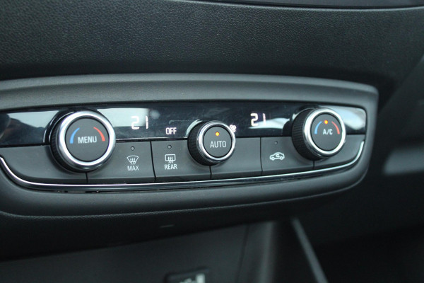 Opel Crossland X 1.2 Turbo Innovation | Trekhaak | Panorama Dak | Cruise Control | Climate Control | Navigatie | Opel Crossland X 1.2 Turbo Innovation | Trekhaak | Panorama Dak | Cruise Control | Climate Control | Navigatie |