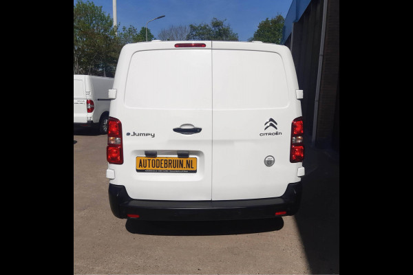 Citroën ë-Jumpy Club XL L3 50 kWh Airco Parkeersensors 3-Persoons Citroën ë-Jumpy Club XL L3 50 kWh Airco Parkeersensors 3-Persoons