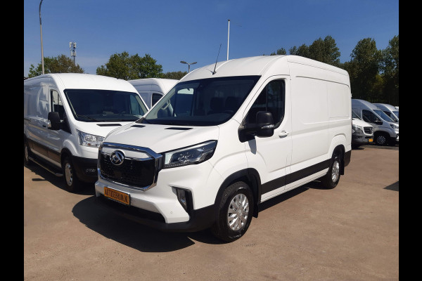 Ford E-Transit / Maxus e-Deliver 9 L2H2 72 kWh Airco Verwarmde stoelen Achteruitrijcamera Ford E-Transit / Maxus e-Deliver 9 L2H2 72 kWh Airco Verwarmde stoelen Achteruitrijcamera