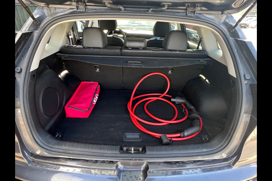 Kia e-Niro ExecutiveLine 64 kWh ACC/JBL/CAMERA Kia e-Niro ExecutiveLine 64 kWh ACC/JBL/CAMERA