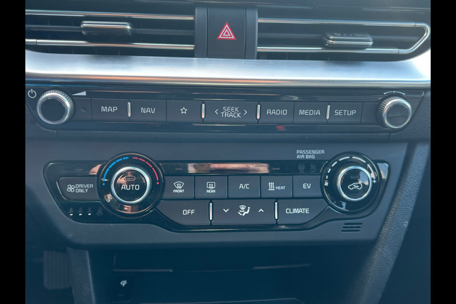 Kia e-Niro ExecutiveLine 64 kWh ACC/JBL/CAMERA Kia e-Niro ExecutiveLine 64 kWh ACC/JBL/CAMERA