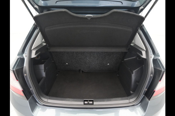 Škoda Fabia 1.0 75pk Active Airco Cruise Pdc achter 3