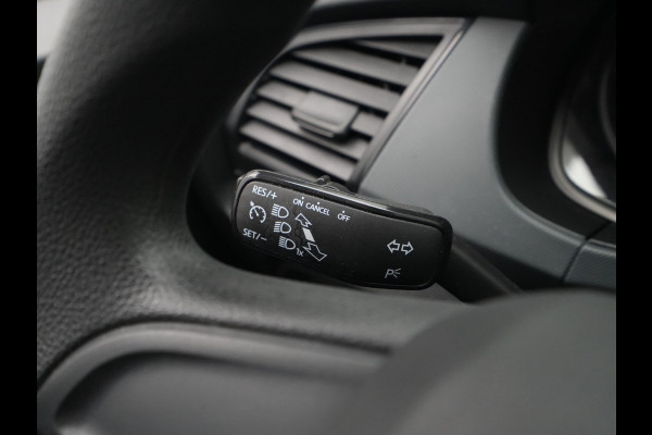 Škoda Fabia 1.0 75pk Active Airco Cruise Pdc achter 3