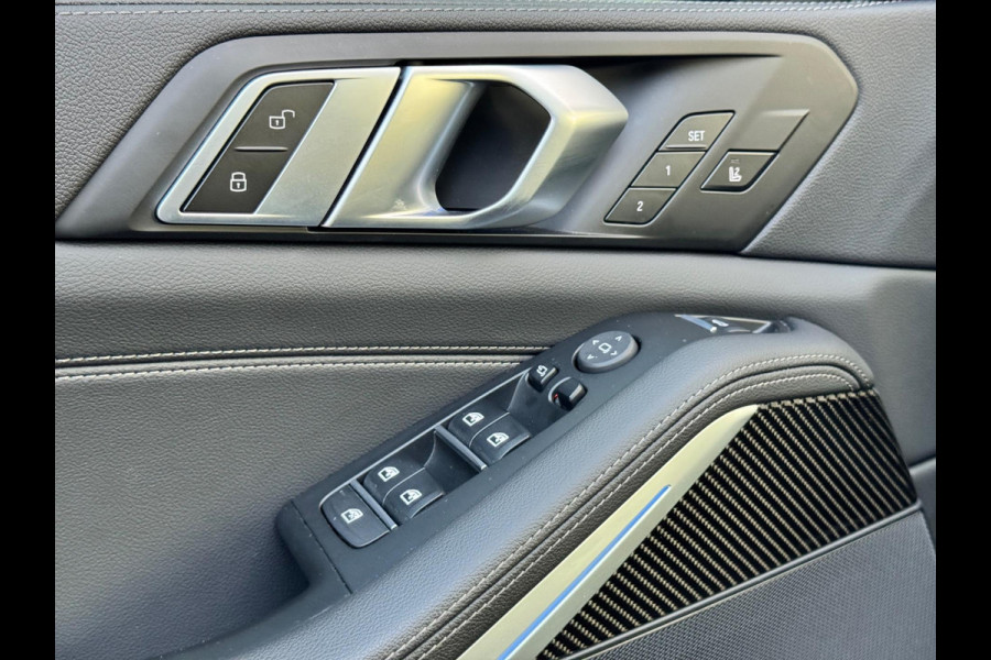 BMW X5 XDrive45e M Sportstoelen/Skylounge/360/Carbon BMW X5 XDrive45e M Sportstoelen/Skylounge/360/Carbon