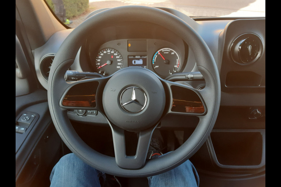 Mercedes-Benz eSprinter eSprinter NIEUW L2/H2 47/56 kWh AIRCO ACHTERUITRIJCAMERA Mercedes-Benz eSprinter eSprinter NIEUW L2/H2 47/56 kWh AIRCO ACHTERUITRIJCAMERA