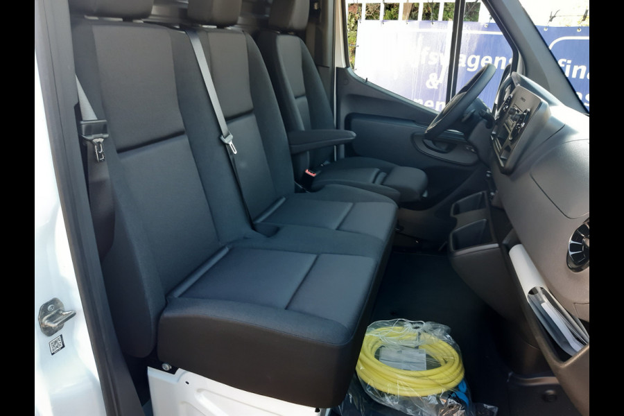 Mercedes-Benz eSprinter eSprinter NIEUW L2/H2 47/56 kWh AIRCO ACHTERUITRIJCAMERA Mercedes-Benz eSprinter eSprinter NIEUW L2/H2 47/56 kWh AIRCO ACHTERUITRIJCAMERA