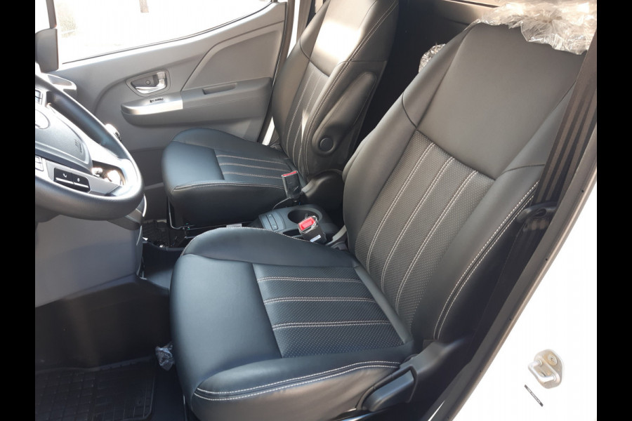 Nissan E-NV200 /BYD - ETP 3 - WLTP 230Km L&R Schuifdeur 45 kWh Leer Airco Achteruitrijcamera Nissan E-NV200 /BYD - ETP 3 - WLTP 230Km L&R Schuifdeur 45 kWh Leer Airco Achteruitrijcamera