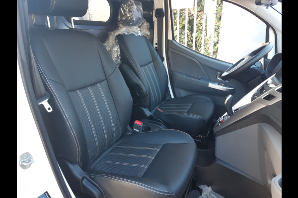 Nissan E-NV200 /BYD - ETP 3 - WLTP 230Km L&R Schuifdeur 45 kWh Leer Airco Achteruitrijcamera Nissan E-NV200 /BYD - ETP 3 - WLTP 230Km L&R Schuifdeur 45 kWh Leer Airco Achteruitrijcamera