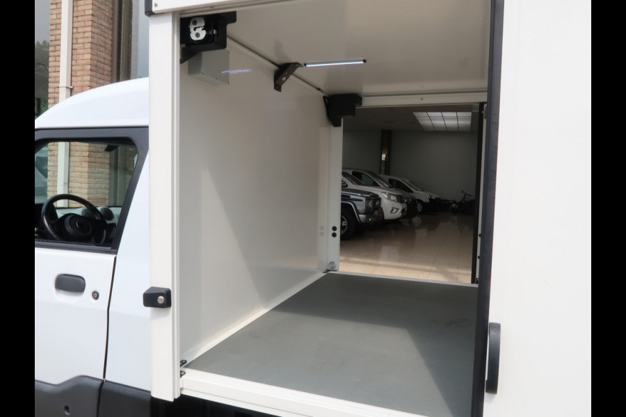 Streetscooter Work Box 40 Kwh - 48 Kw  Navi bereik 160 Km LED Pakket