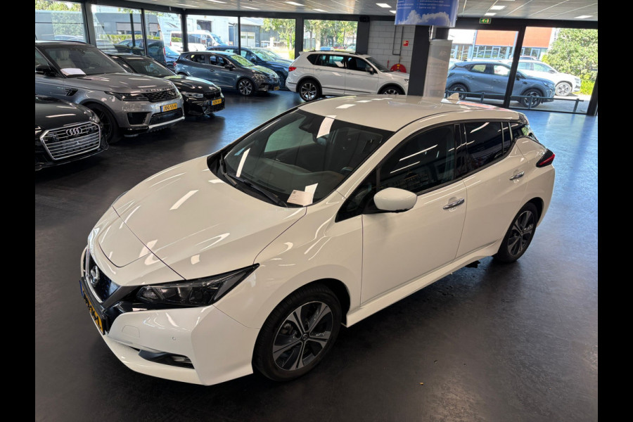 Nissan Leaf e+ N-Connecta 62 kWh ADAPTIVE CRUISE 17 INCH VELGEN PRO PILOT NAVIGATIE BSM