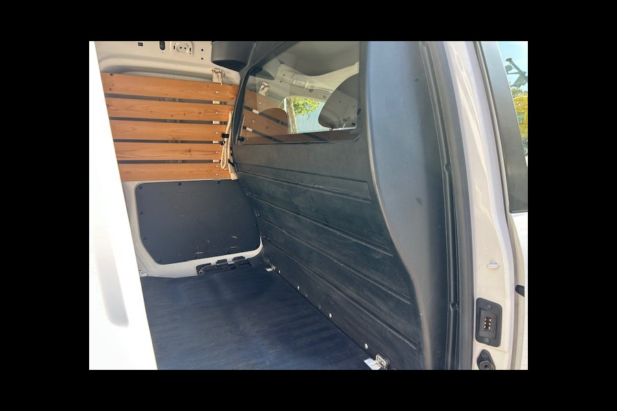 Volkswagen Caddy 1.4 TGI L2H1 EcoFuel Maxi PDC I 1e EIGENAAR I COMPLETE ONDERHOUDSHISTORIE I RIJDEN OP GROEN GAS = CO2 NEUTRAAL NIEUWE DISTRIBUTIE