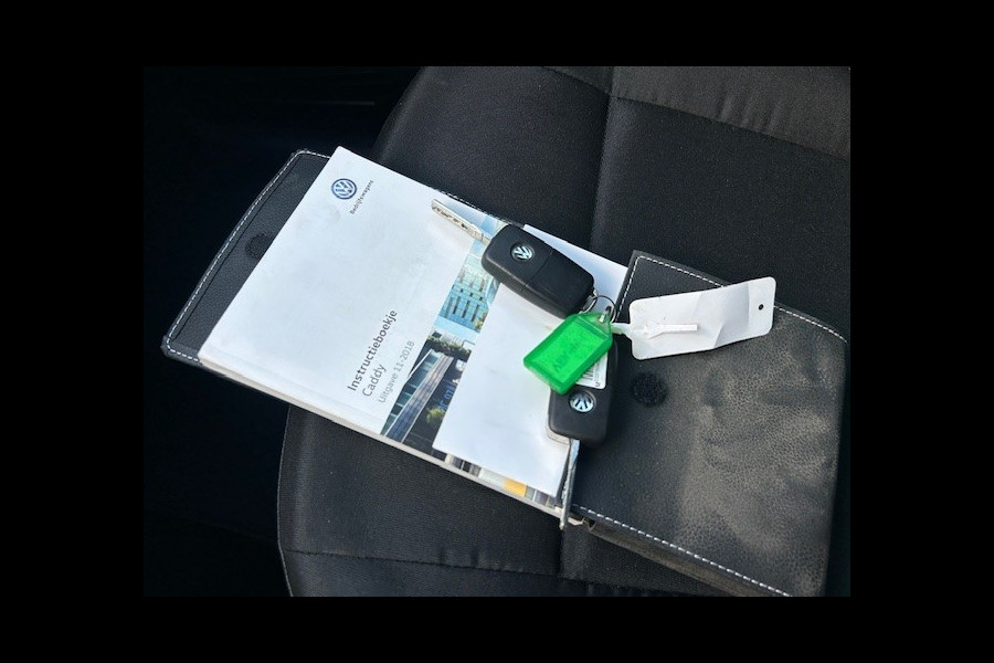 Volkswagen Caddy 1.4 TGI L2H1 EcoFuel Maxi PDC I 1e EIGENAAR I COMPLETE ONDERHOUDSHISTORIE I RIJDEN OP GROEN GAS = CO2 NEUTRAAL NIEUWE DISTRIBUTIE