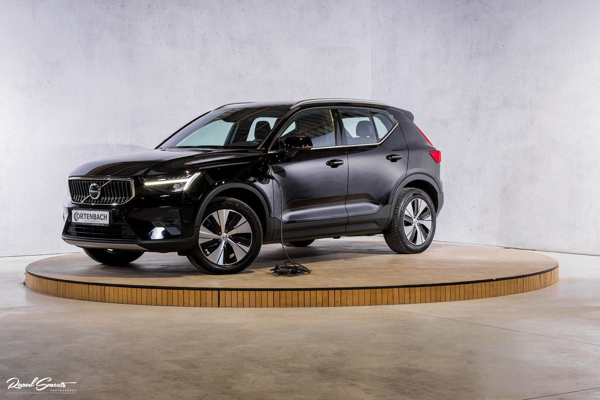 Volvo XC40 1.5 T4 Plug-in hybrid Plus Bright | Harman Kardon | Memory | Zwenkbare trekhaak | Volvo XC40 1.5 T4 Plug-in hybrid Plus Bright | Harman Kardon | Memory | Zwenkbare trekhaak |