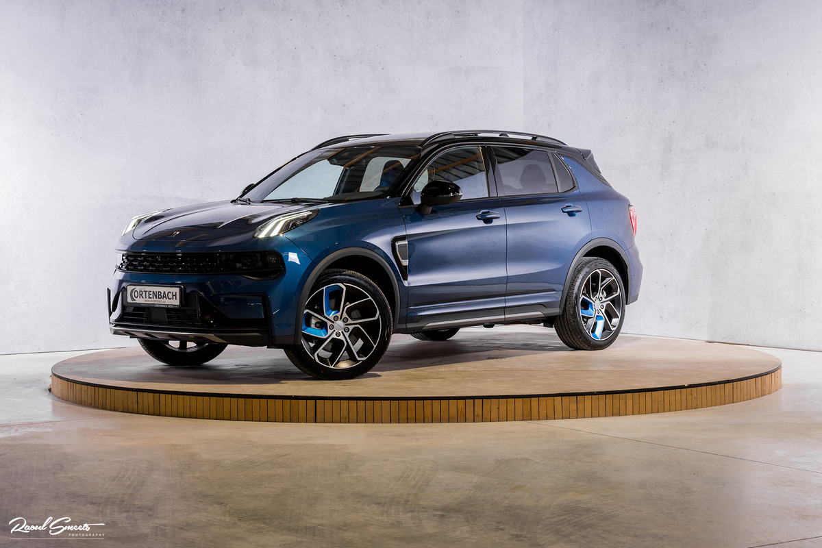 Lynk & Co 01 1.5 | Adaptieve cruise | Panorama dak | Memory | Apple carplay | Lynk & Co 01 1.5 | Adaptieve cruise | Panorama dak | Memory | Apple carplay |