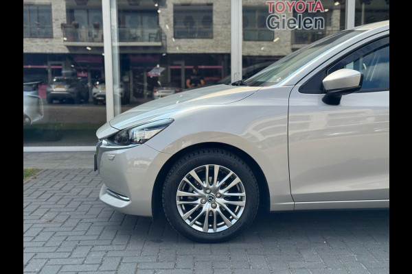 Mazda 2 1.5 SKYACTIV-G Luxury | Dodehoekherkenning, Head up display, Apple CarPlay/Android auto, LED, Stoel + Stuurverwarming, Parkeerse