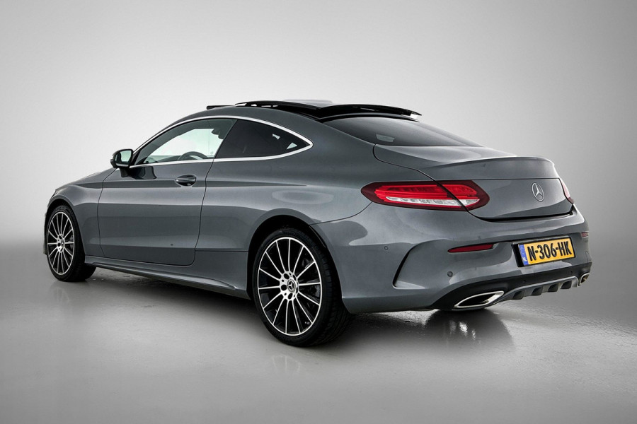 Mercedes-Benz C-Klasse 200 4MATIC AMG Line (Dealer onderH, Panorama, Carplay, Navi Groot, Camera, StoelV, Etc) Mercedes-Benz C-Klasse 200 4MATIC AMG Line (Dealer onderH, Panorama, Carplay, Navi Groot, Camera, StoelV, Etc)