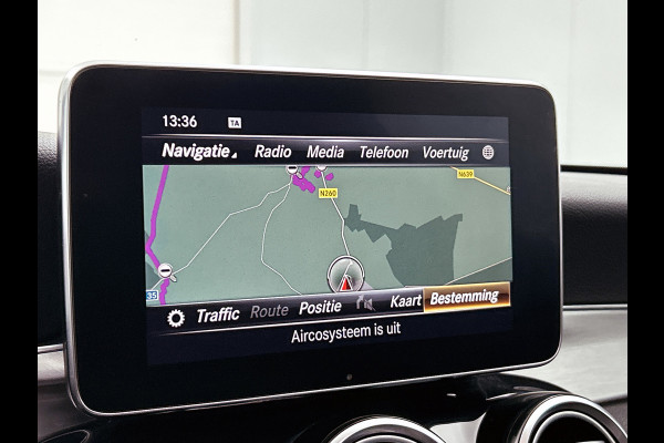 Mercedes-Benz C-Klasse 200 4MATIC AMG Line (Dealer onderH, Panorama, Carplay, Navi Groot, Camera, StoelV, Etc) Mercedes-Benz C-Klasse 200 4MATIC AMG Line (Dealer onderH, Panorama, Carplay, Navi Groot, Camera, StoelV, Etc)