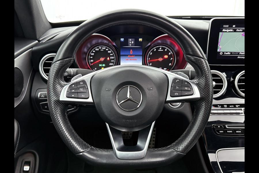 Mercedes-Benz C-Klasse 200 4MATIC AMG Line (Dealer onderH, Panorama, Carplay, Navi Groot, Camera, StoelV, Etc) Mercedes-Benz C-Klasse 200 4MATIC AMG Line (Dealer onderH, Panorama, Carplay, Navi Groot, Camera, StoelV, Etc)