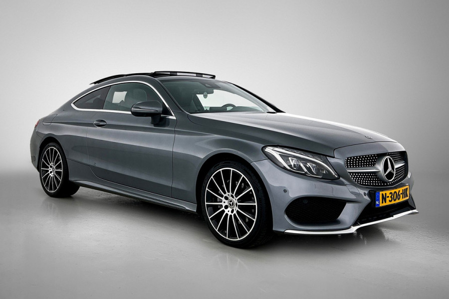 Mercedes-Benz C-Klasse 200 4MATIC AMG Line (Dealer onderH, Panorama, Carplay, Navi Groot, Camera, StoelV, Etc) Mercedes-Benz C-Klasse 200 4MATIC AMG Line (Dealer onderH, Panorama, Carplay, Navi Groot, Camera, StoelV, Etc)