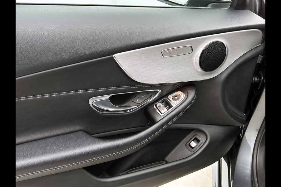 Mercedes-Benz C-Klasse 200 4MATIC AMG Line (Dealer onderH, Panorama, Carplay, Navi Groot, Camera, StoelV, Etc) Mercedes-Benz C-Klasse 200 4MATIC AMG Line (Dealer onderH, Panorama, Carplay, Navi Groot, Camera, StoelV, Etc)
