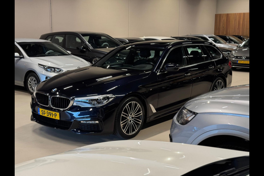 BMW 5 Serie Touring 520i High Executive M Pakket, Pano, Virtual Cockpit, Leder, 19"M Sport Velgen, Prive Glas, Volledig Onderhoud