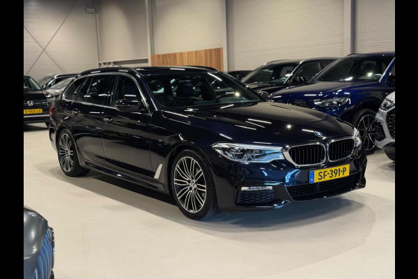BMW 5 Serie Touring 520i High Executive M Pakket, Pano, Virtual Cockpit, Leder, 19"M Sport Velgen, Prive Glas, Volledig Onderhoud
