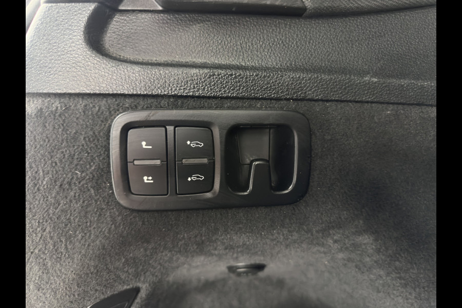Audi SQ7 4.0 TDI Quattro Pro Line + Aut. *PANO | LUXURY-LEATHER | FULL-LED | DIGI-COCKPIT | BOSE-SOUND | KEYLESS | CAMERA | NAVI-FULLMAP | HEATED/VENTILATED-COMFORTSEATS | SHIFT-PADDLES | CARBON-INLAY | ECC | ADAPTIVE-CRUISE | Audi SQ7 4.0 TDI Quattro Pro Line + Aut. *PANO | LUXURY-LEATHER | FULL-LED | DIGI-COCKPIT | BOSE-SOUND | KEYLESS | CAMERA | NAVI-FULLMAP | HEATED/VENTILATED-COMFORTSEATS | SHIFT-PADDLES | CARBON-INLAY | ECC | ADAPTIVE-CRUISE |