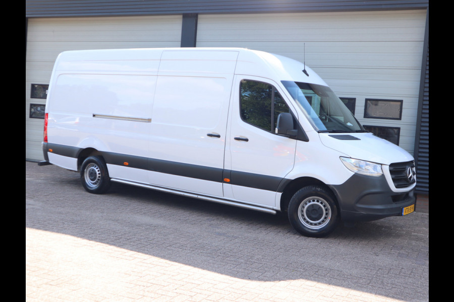 Mercedes-Benz Sprinter 315 CDI Euro 6 L3H2 RWD - MBUX - Trekhaak - Cruise - Camera - NL Auto