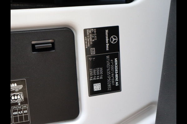 Mercedes-Benz Sprinter 315 CDI Euro 6 L3H2 RWD - MBUX - Trekhaak - Cruise - Camera - NL Auto