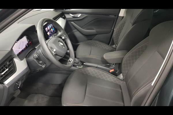 Škoda Kamiq 1.0 TSI 110pk DSG Style Drive 125 | Navigatie | Climate Control | DAB | Digitale cockpit | Cruise Control adaptive | Parkeer sensoren V+A | Stoelverwarming Škoda Kamiq 1.0 TSI 110pk DSG Style Drive 125 | Navigatie | Climate Control | DAB | Digitale cockpit | Cruise Control adaptive | Parkeer sensoren V+A | Stoelverwarming