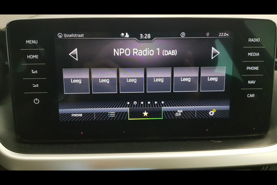 Škoda Kamiq 1.0 TSI 110pk DSG Style Drive 125 | Navigatie | Climate Control | DAB | Digitale cockpit | Cruise Control adaptive | Parkeer sensoren V+A | Stoelverwarming Škoda Kamiq 1.0 TSI 110pk DSG Style Drive 125 | Navigatie | Climate Control | DAB | Digitale cockpit | Cruise Control adaptive | Parkeer sensoren V+A | Stoelverwarming