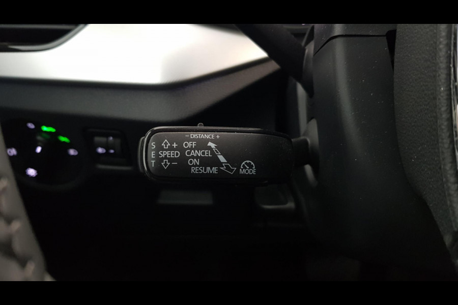 Škoda Kamiq 1.0 TSI 110pk DSG Style Drive 125 | Navigatie | Climate Control | DAB | Digitale cockpit | Cruise Control adaptive | Parkeer sensoren V+A | Stoelverwarming Škoda Kamiq 1.0 TSI 110pk DSG Style Drive 125 | Navigatie | Climate Control | DAB | Digitale cockpit | Cruise Control adaptive | Parkeer sensoren V+A | Stoelverwarming