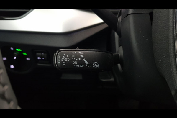 Škoda Kamiq 1.0 TSI 110pk DSG Style Drive 125 | Navigatie | Climate Control | DAB | Digitale cockpit | Cruise Control adaptive | Parkeer sensoren V+A | Stoelverwarming Škoda Kamiq 1.0 TSI 110pk DSG Style Drive 125 | Navigatie | Climate Control | DAB | Digitale cockpit | Cruise Control adaptive | Parkeer sensoren V+A | Stoelverwarming