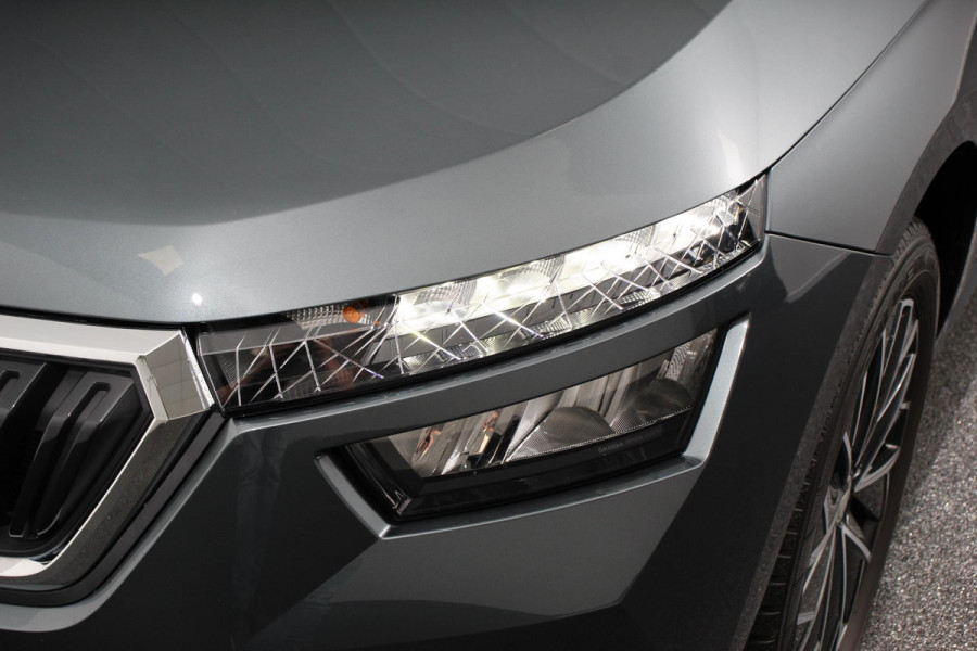 Škoda Kamiq 1.0 TSI 110pk DSG Style Drive 125 | Navigatie | Climate Control | DAB | Digitale cockpit | Cruise Control adaptive | Parkeer sensoren V+A | Stoelverwarming Škoda Kamiq 1.0 TSI 110pk DSG Style Drive 125 | Navigatie | Climate Control | DAB | Digitale cockpit | Cruise Control adaptive | Parkeer sensoren V+A | Stoelverwarming