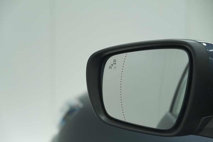 Renault Kadjar TCe 160 EDC Intens | Trekhaak | Camera | Dodehoekdetectie | Apple Carplay | Stoelverwarming Renault Kadjar TCe 160 EDC Intens | Trekhaak | Camera | Dodehoekdetectie | Apple Carplay | Stoelverwarming