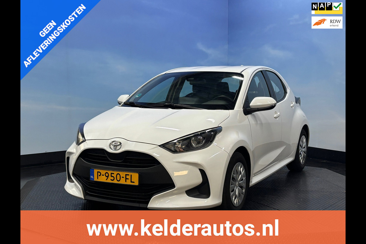 Toyota Yaris 1.0 VVT-i x-play Airco | Camera | Navi| Elktr pakket. Toyota Yaris 1.0 VVT-i x-play Airco | Camera | Navi| Elktr pakket.