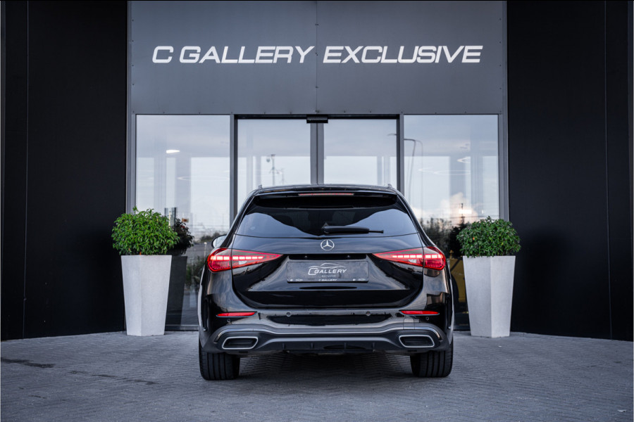 Mercedes-Benz C-Klasse Estate C300 e AMG Line - Massage l Panorama l 360cam l Trekhaak Mercedes-Benz C-Klasse Estate C300 e AMG Line - Massage l Panorama l 360cam l Trekhaak