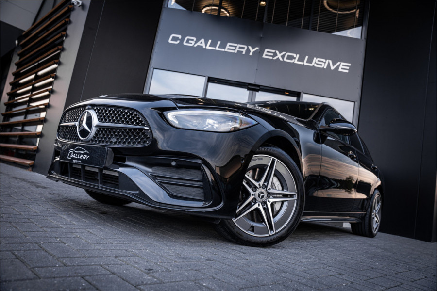Mercedes-Benz C-Klasse Estate C300 e AMG Line - Massage l Panorama l 360cam l Trekhaak Mercedes-Benz C-Klasse Estate C300 e AMG Line - Massage l Panorama l 360cam l Trekhaak