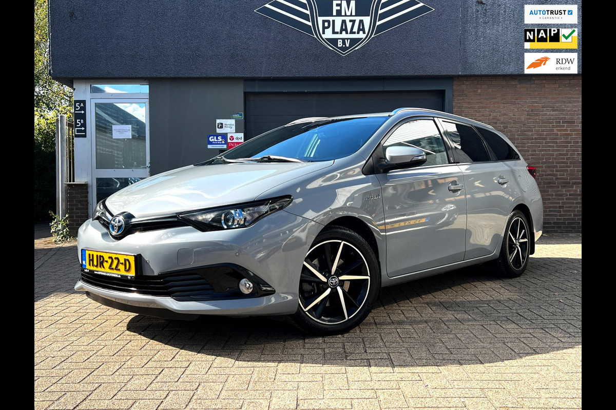 Toyota Auris Touring Sports 1.8 Hybrid Freestylecarplay_Camera_Terkhaak Toyota Auris Touring Sports 1.8 Hybrid Freestylecarplay_Camera_Terkhaak