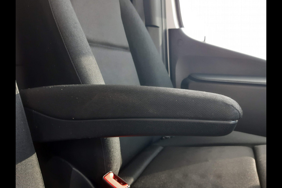 Mercedes-Benz Sprinter 317 CDI L3H2 Airco Cruise control MBux Achteruitrijcamera