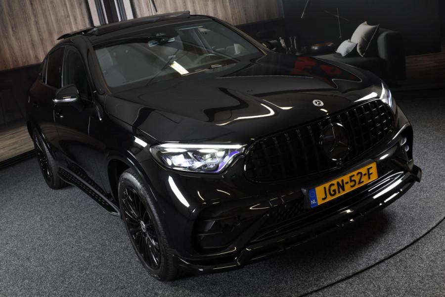Mercedes-Benz GLC Coupé 300e 4MATIC AMG 63 Look / Head Up / Memory / Open Pano / 360 Camera / Acc / Trekhaak / Led / 20 Inc Mercedes-Benz GLC Coupé 300e 4MATIC AMG 63 Look / Head Up / Memory / Open Pano / 360 Camera / Acc / Trekhaak / Led / 20 Inc
