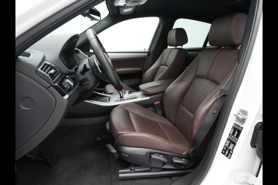 BMW X4 xDrive20i High Executive M Sport Lederen bekleding Camera Stoelverwarming 22