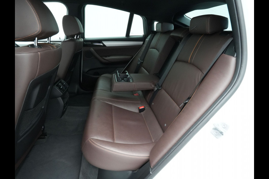 BMW X4 xDrive20i High Executive M Sport Lederen bekleding Camera Stoelverwarming 22