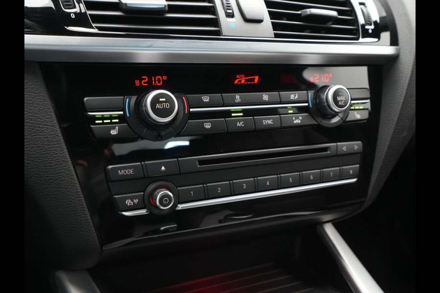 BMW X4 xDrive20i High Executive M Sport Lederen bekleding Camera Stoelverwarming 22