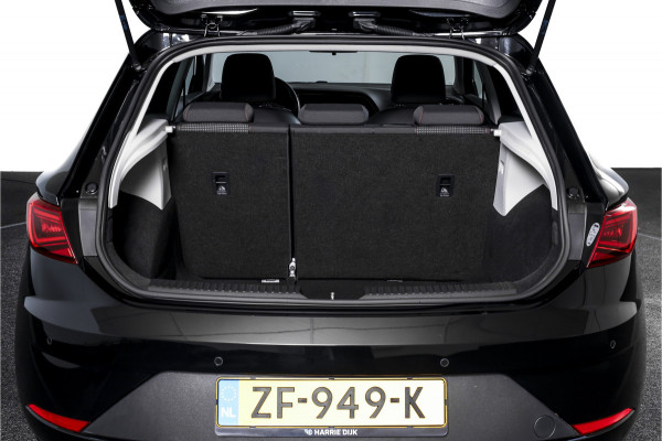 Seat Leon 1.4 TSI 125 PK FR | Cruise | Stoelverw. | PDC | NAV + App. Connect | ECC | LM 17" | Trekhaak | Seat Leon 1.4 TSI 125 PK FR | Cruise | Stoelverw. | PDC | NAV + App. Connect | ECC | LM 17" | Trekhaak |