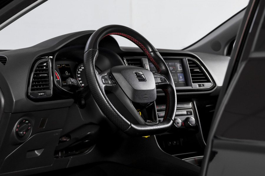 Seat Leon 1.4 TSI 125 PK FR | Cruise | Stoelverw. | PDC | NAV + App. Connect | ECC | LM 17" | Trekhaak | Seat Leon 1.4 TSI 125 PK FR | Cruise | Stoelverw. | PDC | NAV + App. Connect | ECC | LM 17" | Trekhaak |
