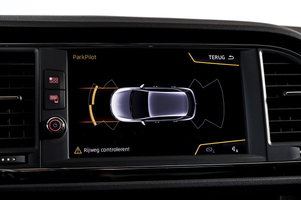 Seat Leon 1.4 TSI 125 PK FR | Cruise | Stoelverw. | PDC | NAV + App. Connect | ECC | LM 17" | Trekhaak | Seat Leon 1.4 TSI 125 PK FR | Cruise | Stoelverw. | PDC | NAV + App. Connect | ECC | LM 17" | Trekhaak |